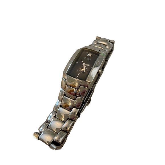 Ladies Guess Watch / Steel - Picture 2 of 3